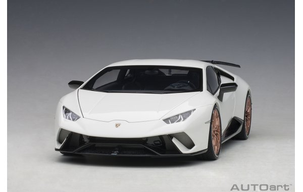 Bild 7 - Lamborghini Huracan Performante 2017
