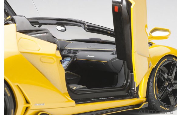 Bild 3 - Lamborghini Centenario Roadster 2016