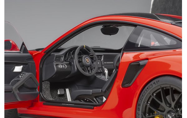 Bild 17 - Porsche 911 (991.2) GT2 RS Weissach Package