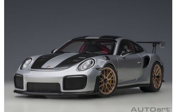 Bild 7 - Porsche 911 GT2 RS Weissach Package 2017