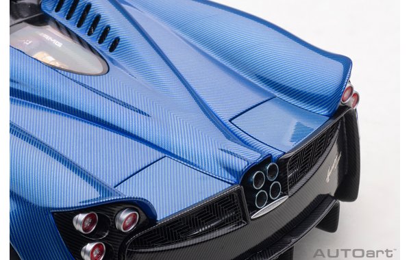 Bild 19 - Pagani Huayra Roadster 2017