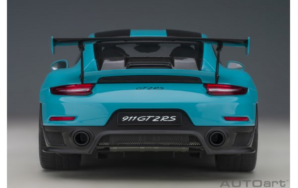 Bild 14 - Porsche 911 GT2 RS Weissach Package 2017