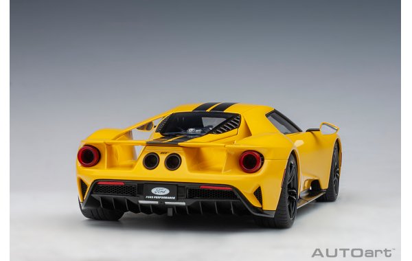 Bild 12 - Ford GT 2017 tripple yellow