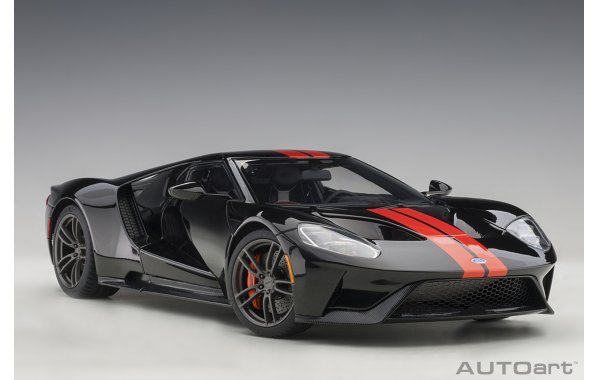 Bild 7 - Ford GT 2017 shadow black