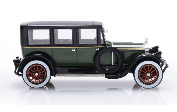 Bild 2 - Pierce Arrow Model 32 7-Seat Limousine green black 1920