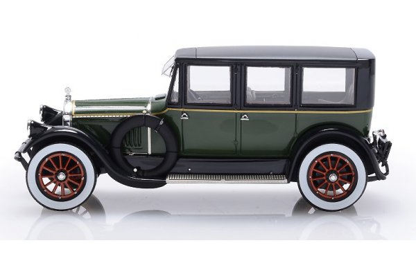 Bild 5 - Pierce Arrow Model 32 7-Seat Limousine green black 1920