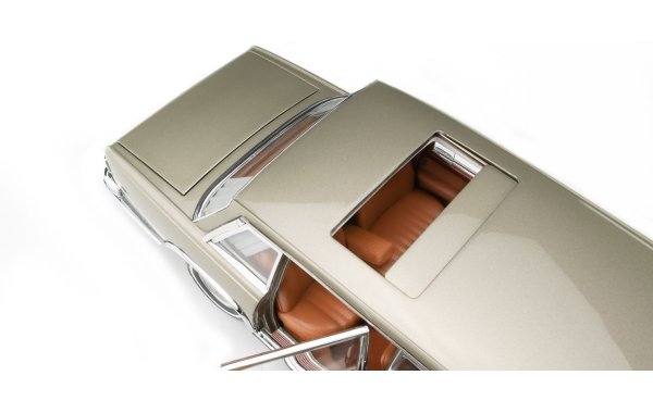 Bild 7 - Mercedes-Benz 600 Pullman W100 mit Schiebedach