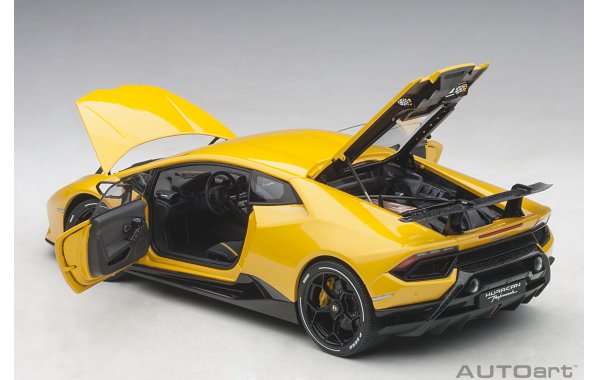 Bild 5 - Lamborghini Huracan Performante 2017