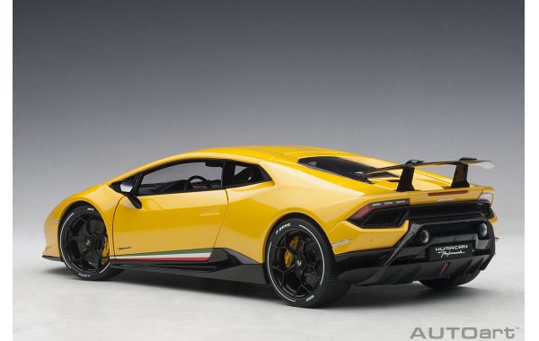 Bild 10 - Lamborghini Huracan Performante 2017
