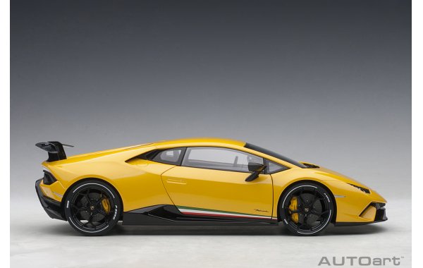 Bild 12 - Lamborghini Huracan Performante 2017