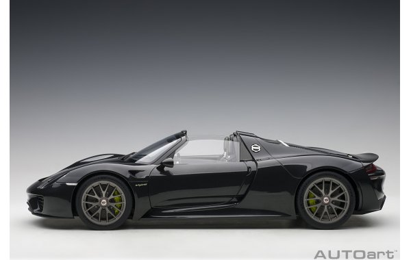 Bild 5 - Porsche 918 Spyder Weissach Package 2013
