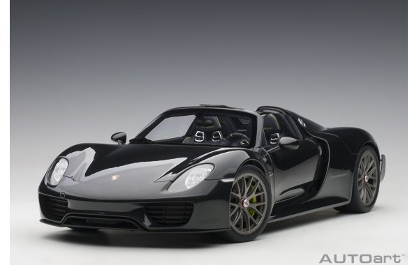 Bild 6 - Porsche 918 Spyder Weissach Package 2013