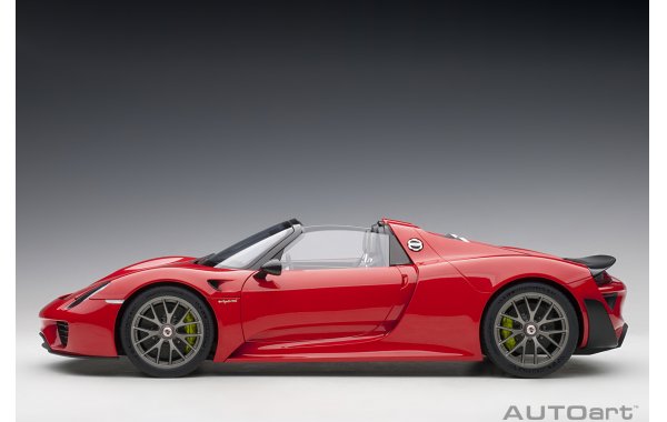 Bild 13 - Porsche 918 Spyder Weissach Package 2013