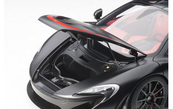 Bild 3 - McLaren P1 2013