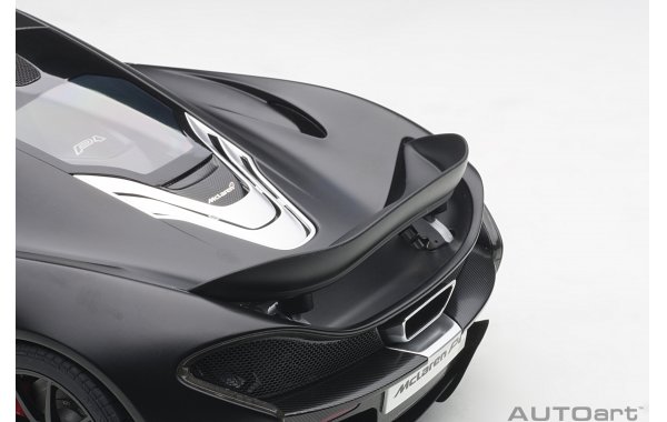 Bild 4 - McLaren P1 2013