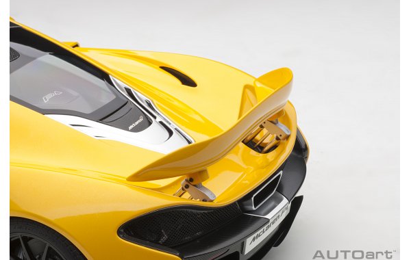 Bild 4 - McLaren P1 2013 Composite Model