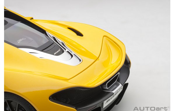 Bild 5 - McLaren P1 2013 Composite Model