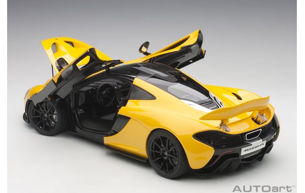Bild 7 - McLaren P1 2013 Composite Model