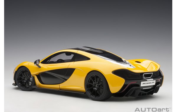 Bild 11 - McLaren P1 2013 Composite Model