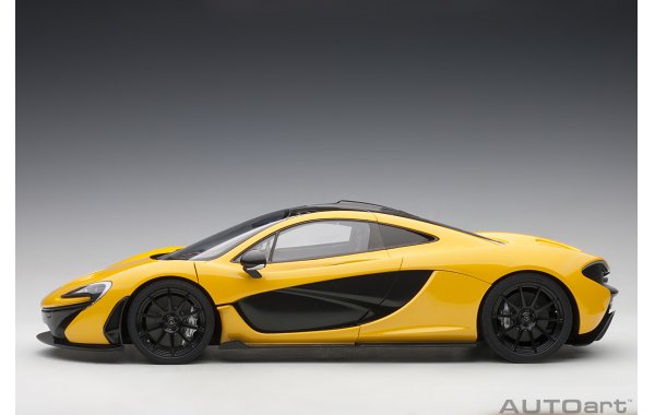 Bild 12 - McLaren P1 2013 Composite Model