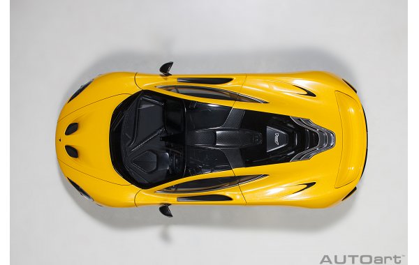 Bild 16 - McLaren P1 2013 Composite Model