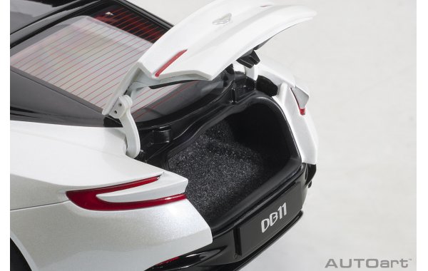 Bild 4 - Aston Martin DB11 morning frost white