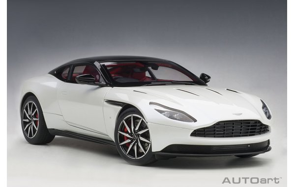 Bild 5 - Aston Martin DB11 morning frost white