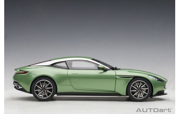 Bild 13 - Aston Martin DB11