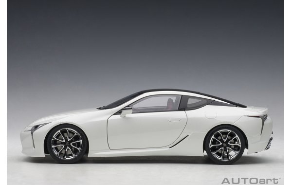 Bild 13 - LEXUS LC 500