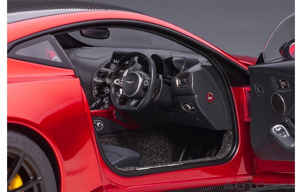 Bild 13 - Aston Martin Vantage 2019