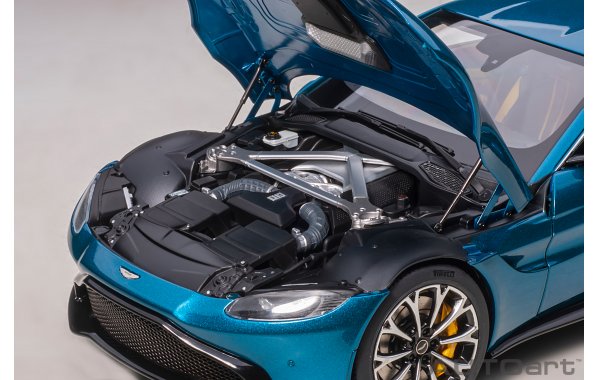Bild 2 - Aston Martin Vantage 2019