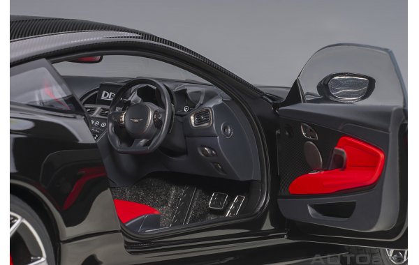 Bild 17 - Aston Martin DBS Superleggera