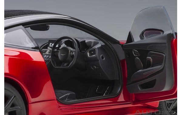 Bild 18 - Aston Martin DBS Superleggera