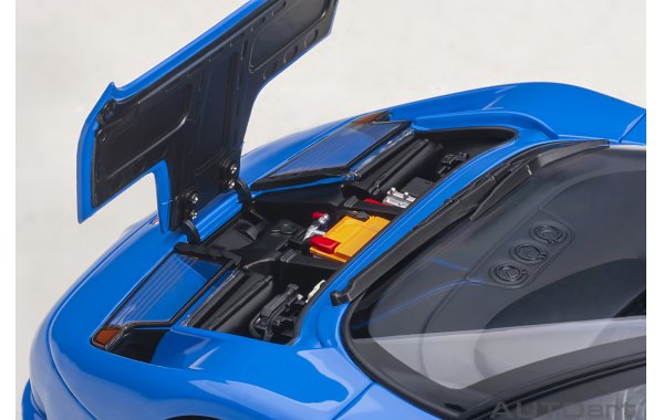 Bild 3 - Bugatti EB110 SS