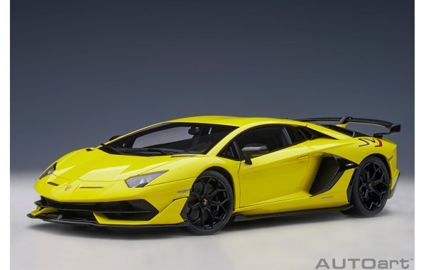 Bild 4 - Lamborghini Aventador SVJ giallo tenerife