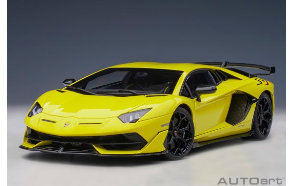 Bild 9 - Lamborghini Aventador SVJ giallo tenerife