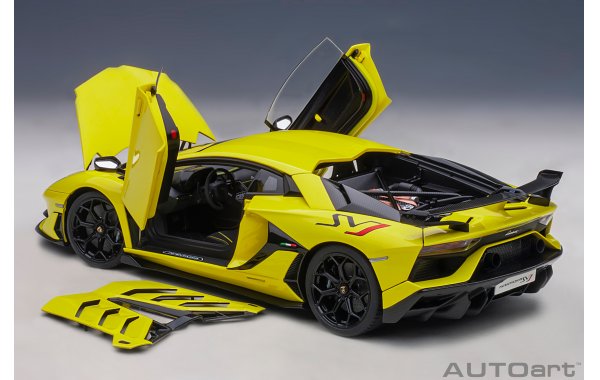 Bild 10 - Lamborghini Aventador SVJ giallo tenerife