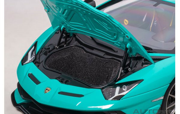 Bild 3 - Lamborghini Aventador SVJ 2019