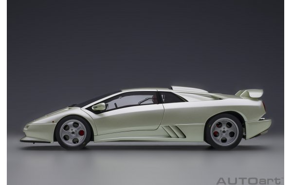 Bild 13 - Lamborghini Diablo SE30 Jota