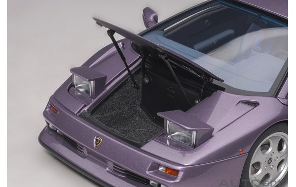Bild 3 - Lamborghini Diablo SE Jota Viola SE30
