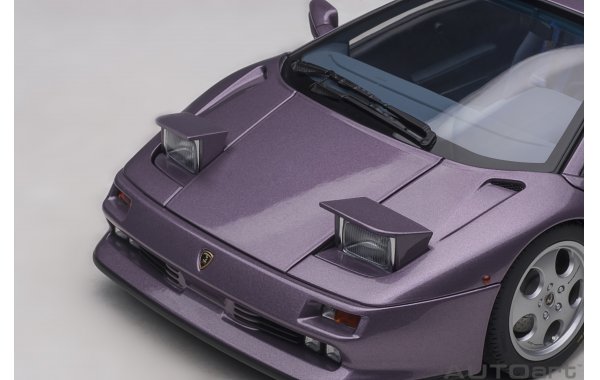 Bild 4 - Lamborghini Diablo SE Jota Viola SE30