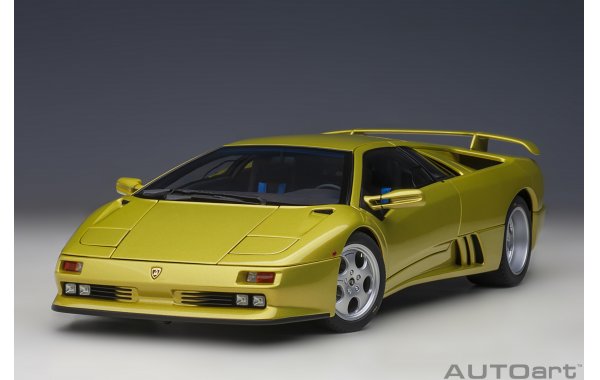 Bild 9 - Lamborghini Diablo SE30 Giallo Spyder