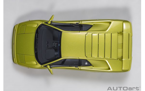 Bild 17 - Lamborghini Diablo SE30 Giallo Spyder