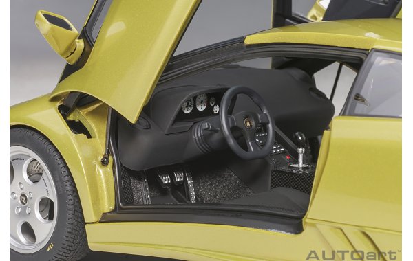 Bild 19 - Lamborghini Diablo SE30 Giallo Spyder