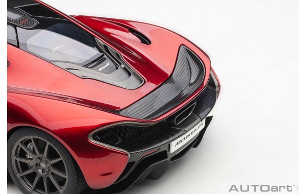 Bild 15 - McLaren P1 2013 volcano red