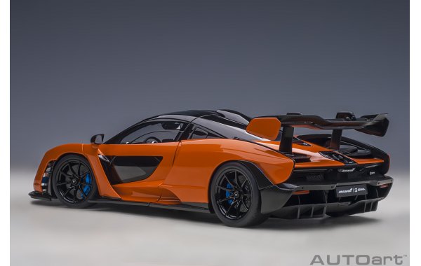Bild 2 - McLaren Senna Trophy Mira