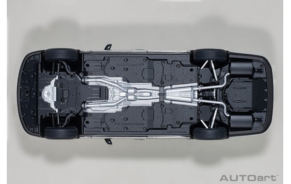 Bild 2 - Toyota Century 2018