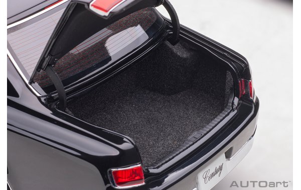 Bild 16 - Toyota Century 2018