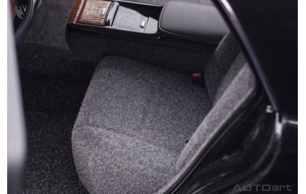 Bild 18 - Toyota Century 2018