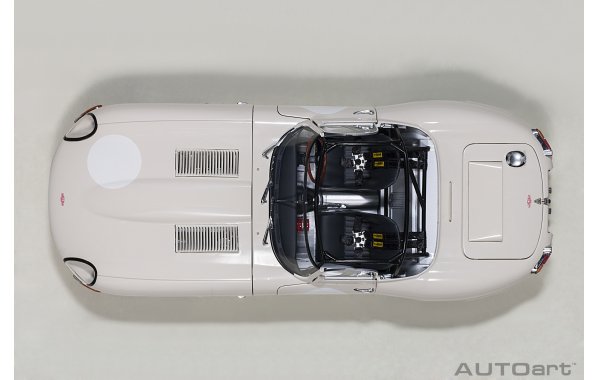 Bild 2 - Jaguar Lightweight E-Type